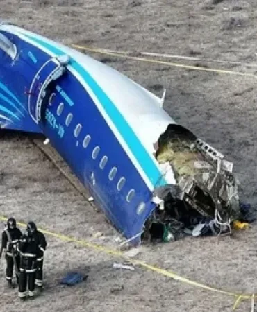 AZAL Uçağının Kara Kutusu Açıldı: Rus Füze Sistemi Vurdu