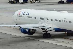 Delta Airlines Uçuş Ağını Yeniden Şekillendiriyor: Orta Amerika Rotaları Kapanıyor, Batı Yakası Genişliyor