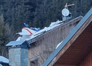 Havada Felaket: Piper PA-18, Yamaç Paraşütüyle Çarpıştı, 2 Can Kaybı