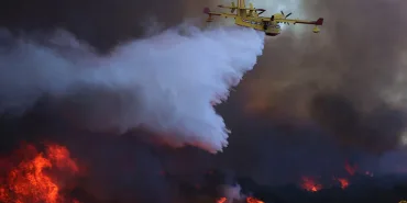 Yangın Söndürme Uçağı Drone ile Çarpıştı! FAA’dan Sert Uyarı