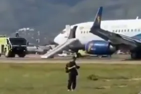 Boeing 737 NG Uçağından Alevler Yükseldi, Felaket Son Anda Önledi!