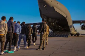 ABD’de “Tarihin En Büyük Göçmen Operasyonu” Başladı