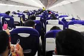 IndiGo Uçağında Panik: Yolcu Acil Çıkış Kapısını Açtı