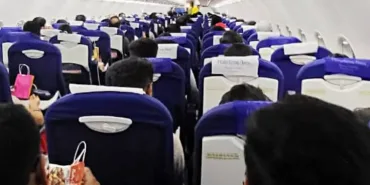 IndiGo Uçağında Panik: Yolcu Acil Çıkış Kapısını Açtı