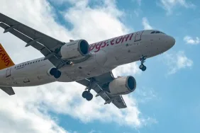 Pegasus Havayolları Uçağında Erken Doğum! Bebek Kurtarılamadı