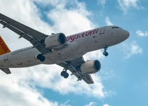 Pegasus-Havayolları-Uçağında-Erken-Doğum!-Bebek-Kurtarılamadı