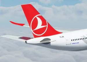 Turkish-Airlines-Aircraft-Clips-Right-Wing-During-Landing