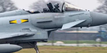 Typhoon Krizi: Kanopi Uçuşta Fırlatıldı