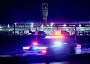 Washington-Plane-Crash-Audio-Recordings-Reveal-Panic-Between-Air-Traffic-Control-and-Pilots