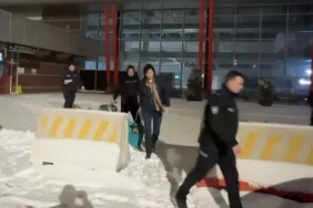 Uçuşta Tartışma Çıktı, Yolcular Karakolluk Oldu