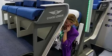 Çift Katlı Koltuklarla Havacılıkta Devrim Mi? Yeni Tasarım Yolcuları İkiye Bölüyor!