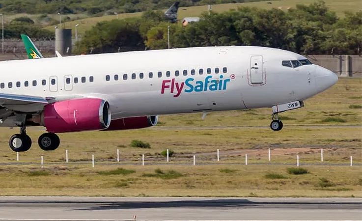 Boeing 737-800 Uçağında Acil Durum! Kaptan Bayıldı, Yolcular Arasında Pilot Arandı