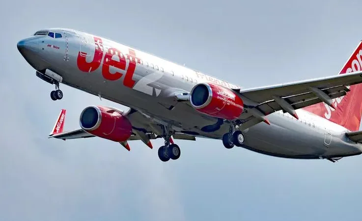 Jet2 Uçağında Tıbbi Kriz: Acil İnişe Rağmen Yolcu Kurtarılamadı!