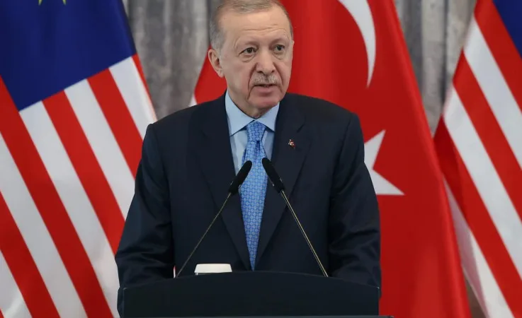 Cumhurbaşkanı Erdoğan’dan THY ve Malezya Hava Yolları’na Çağrı!