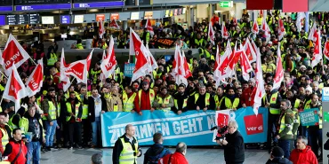 Almanya'da Havaalanlarında Grev Krizi: 640 Uçuş İptal Edildi