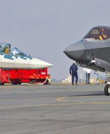 İlk Kez Aynı Hava Sahasında: Su-57 ve F-35 Kapışması!