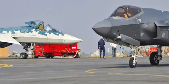 İlk Kez Aynı Hava Sahasında: Su-57 ve F-35 Kapışması!
