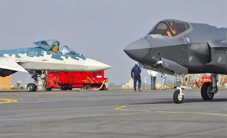 İlk Kez Aynı Hava Sahasında: Su-57 ve F-35 Kapışması!