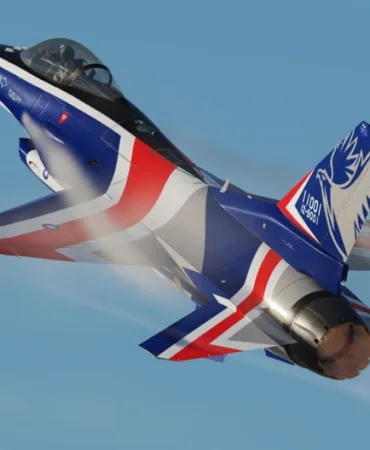 Tayvan Hava Kuvvetleri'nin Yerli AT-5 Brave Eagle Uçağı Okyanusa Düştü