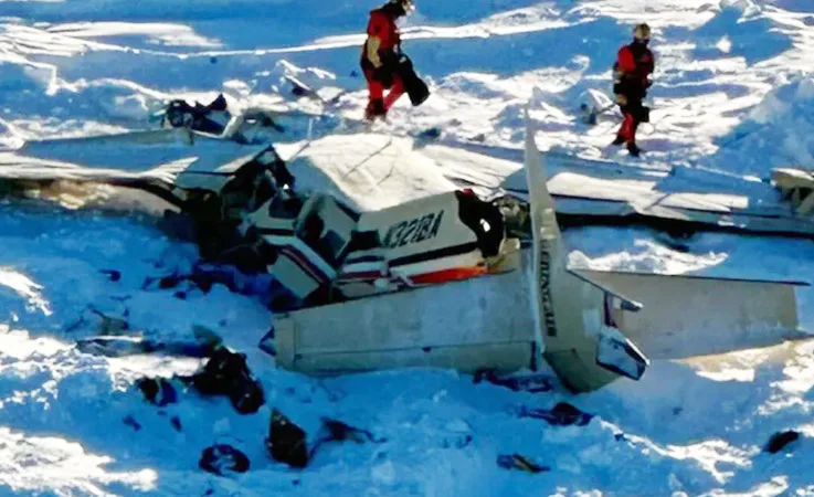 ABD’de Üçüncü Havacılık Felaketi! Alaska’da 10 Kişilik Uçak Kazasında Kurtulan Yok