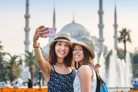 Türkiye Turizmde Rekor Kırdı: 61 Milyar Dolar Gelir!