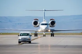 ABD'ye Ait Askeri Jet Moskova'ya İndi: Takas İddiaları Gündemde