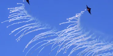 Güney Kore'de Korkunç Hata: Savaş Uçağı Yanlışlıkla Sivil Bölgeyi Bombaladı