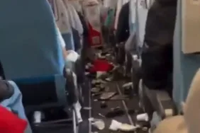 THY’nin Dubai-İstanbul Uçağında Kabin Savaş Alanına Döndü