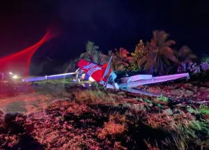 Air-Panama-Aircraft-Veers-Off-Runway!-Fokker-50-Damaged,-All-38-On-Board-Survive