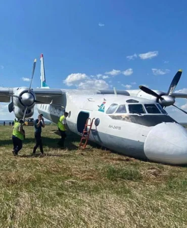 An-24 Uçağının Ön İniş Takımı Çöktü, Uçak Pistten Çıktı