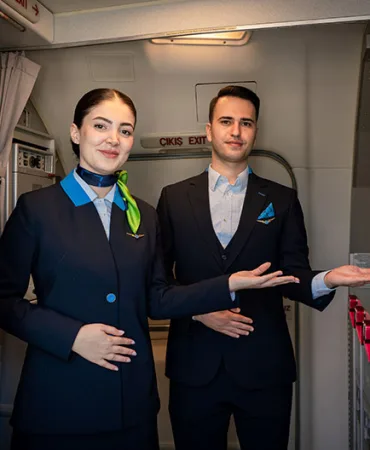 Anneler Günü Hediyesi AJet’ten