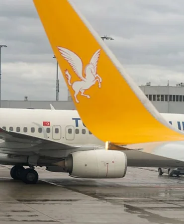 Pakistan Hava Sahasında Tehlike: THY ve Pegasus Uçuşları İran Üzerinden Döndü