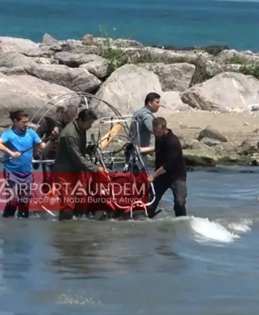 Giresun’da 19 Mayıs Etkinliğinde Paramotor Kazası: Pilot Yüksel Değer Denize Düştü