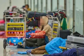 Madrid-Barajas’ta Sosyal Kriz: Terminal 4 Evsiz Göçmenlerle Dolu
