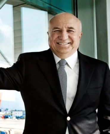 TAV Eski CEO’su Şener, Havalimanlarına Geri Dönebilir