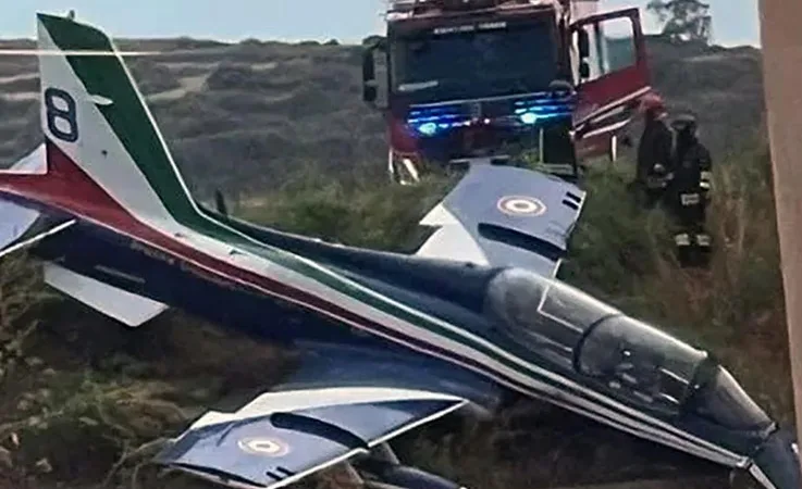 Frecce Tricolori’nin Pantelleria Hava Gösterisinde Üç Jet Çarpıştı