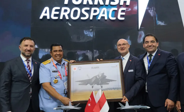 Türkiye’den Endonezya’ya 48 Adet KAAN Savaş Uçağı: Tarihi Savunma Anlaşması İmzalandı