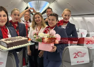 Corendon’dan-Kabin-Amirine-Çiçekli-Veda