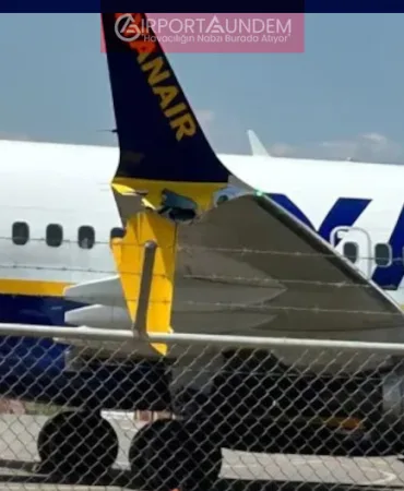 Ryanair 737 MAX, Taksi Sırasında Çite Çarptı