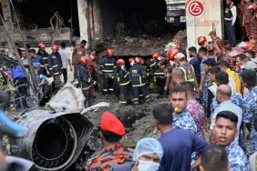 Dakka’da F-7 Savaş Uçağı Okula Düştü: En Az 18 Ölü, 160 Yaralı