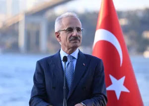 İstanbul-ve-Antalya-Havalimanlarında-Tarihi-Yolcu-Rekoru