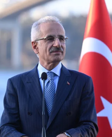 Havada Tarihi Günler: İstanbul ve Antalya Havalimanları Rekora Uçtu!