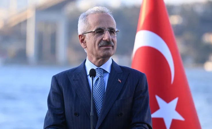 Havada Tarihi Günler: İstanbul ve Antalya Havalimanları Rekora Uçtu!