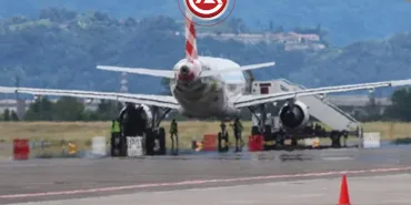 İtalya’da Uçuş Öncesi Kabus: Uçak Motoruna Giren Şahıs Hayatını Kaybetti!