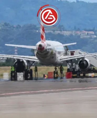 İtalya’da Uçuş Öncesi Kabus: Uçak Motoruna Giren Şahıs Hayatını Kaybetti!