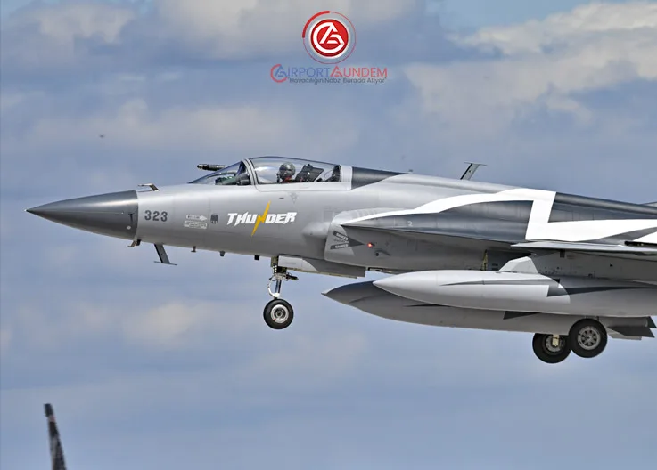 Pakistan'ın JF-17 Block III Savaş Uçağı, RIAT 2025’te “Spirit of the Meet” Ödülünü Kazandı