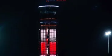 Sabiha Gökçen Kulesi, Hainlere Karşı Kırmızı-Beyaz Yanacak!