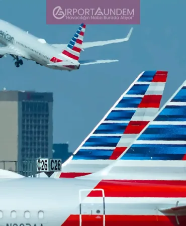 Telefon Mesajı Korkuttu, American Airlines Uçağı Havadan Döndü