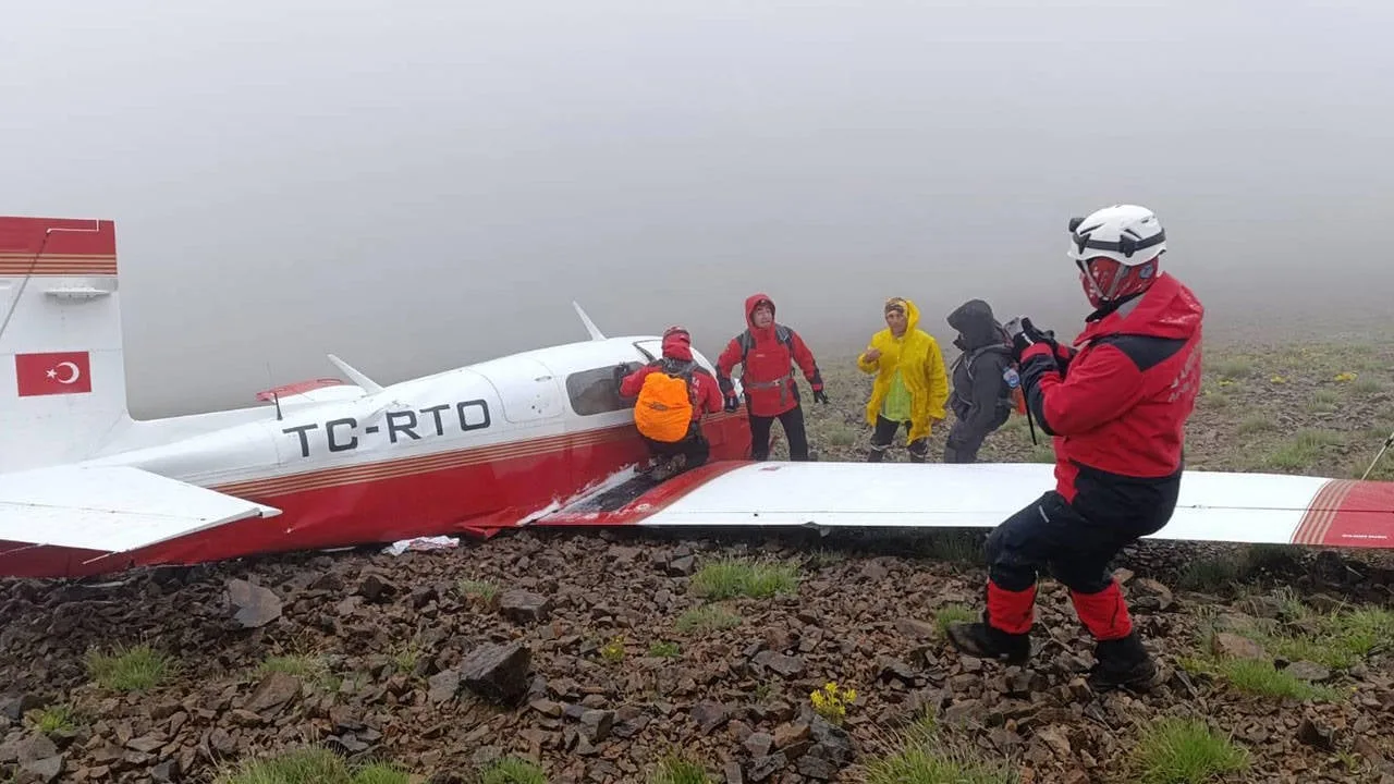 Kaçkar Dağları’nda Düşen Uçaktan Acı Haber Geldi