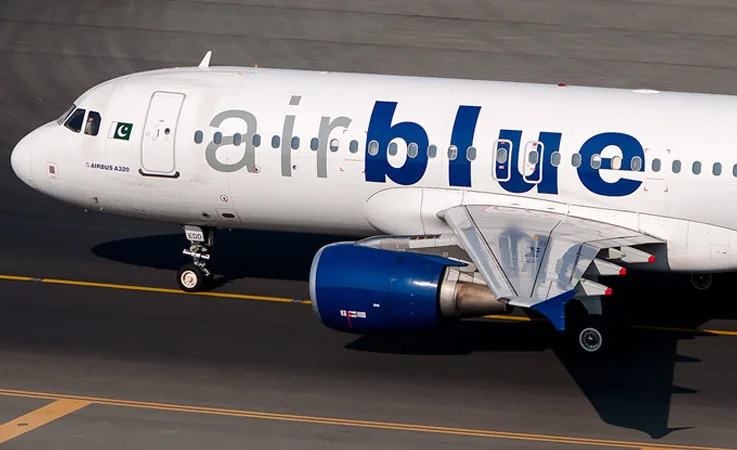 Airblue’ya Ait Yolcu Uçağının Motoruna Kuş Girdi. Uçuş İptali Kaosa Yol Açtı